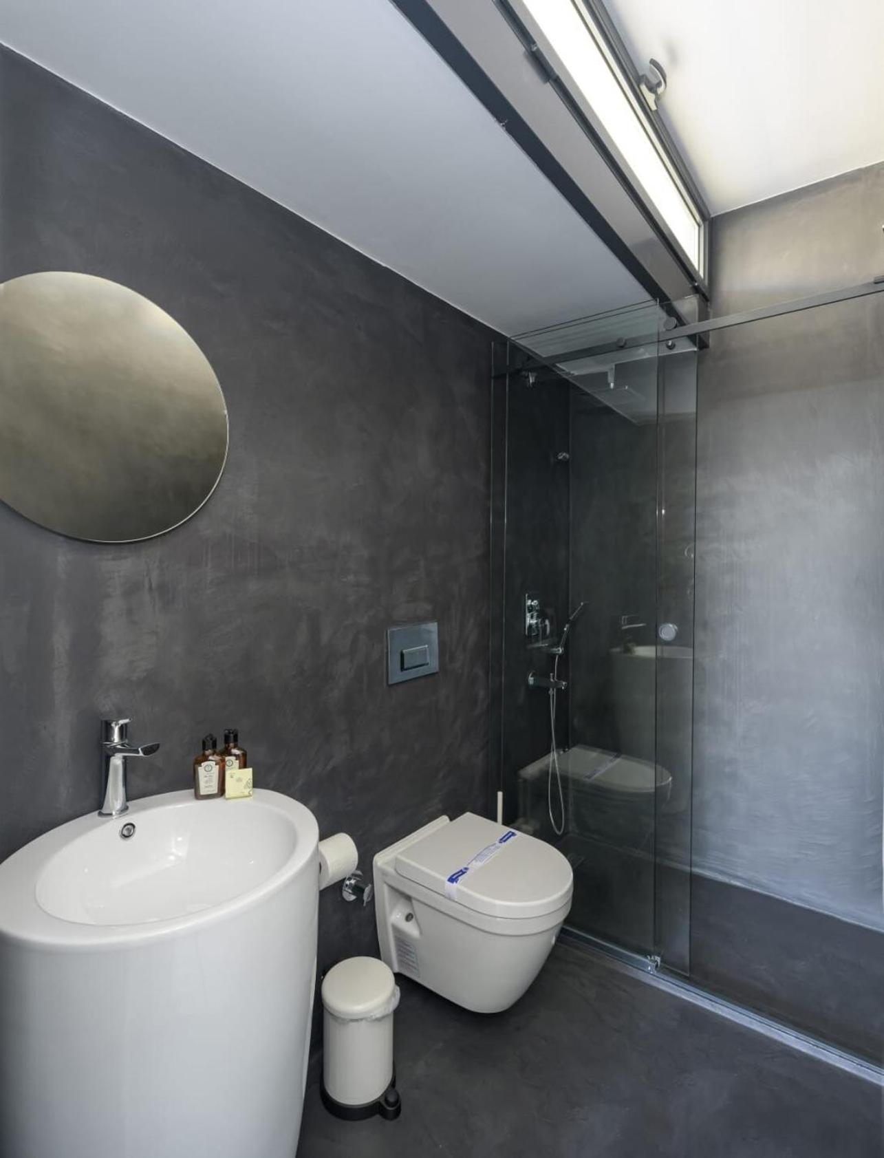 Bright Modern Design New Duplex Loft Patio! #145 Otel İstanbul Dış mekan fotoğraf